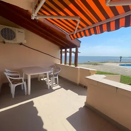 In Village Apartment Ravda